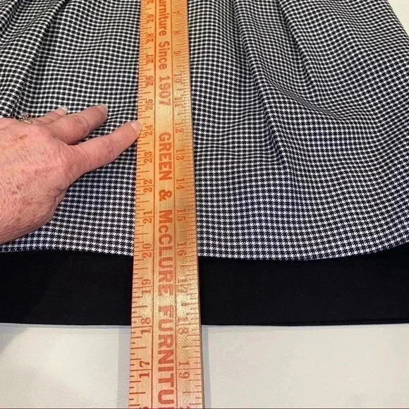 VINCE Camuto Houndstooth Skirt Size 2 NWOT - Picture 7 of 9